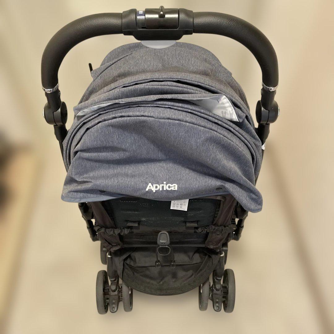 美品 Apricaラクーナビッテクッション アカチャンホンポ限定 A型ベビーカー