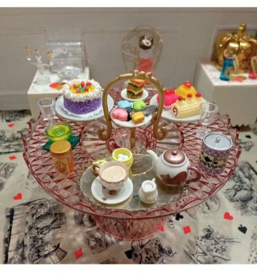 【不思議の国のアリス】✦Wonderland Tea Party〜♪ドールハウス