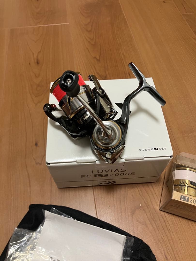 LUVIAS LT 2000S ダイワ　ルビアス　日本製　替えスプール付き