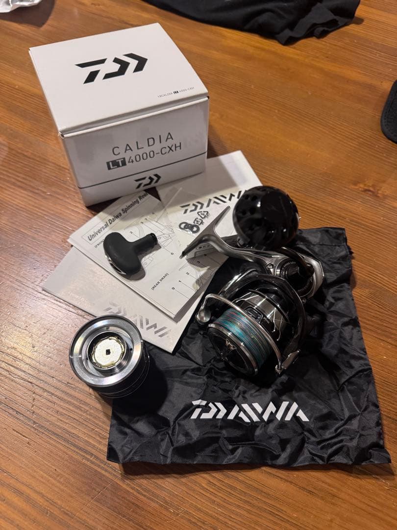 DAIWA CALDIA LT 4000-CXH スピニングリール