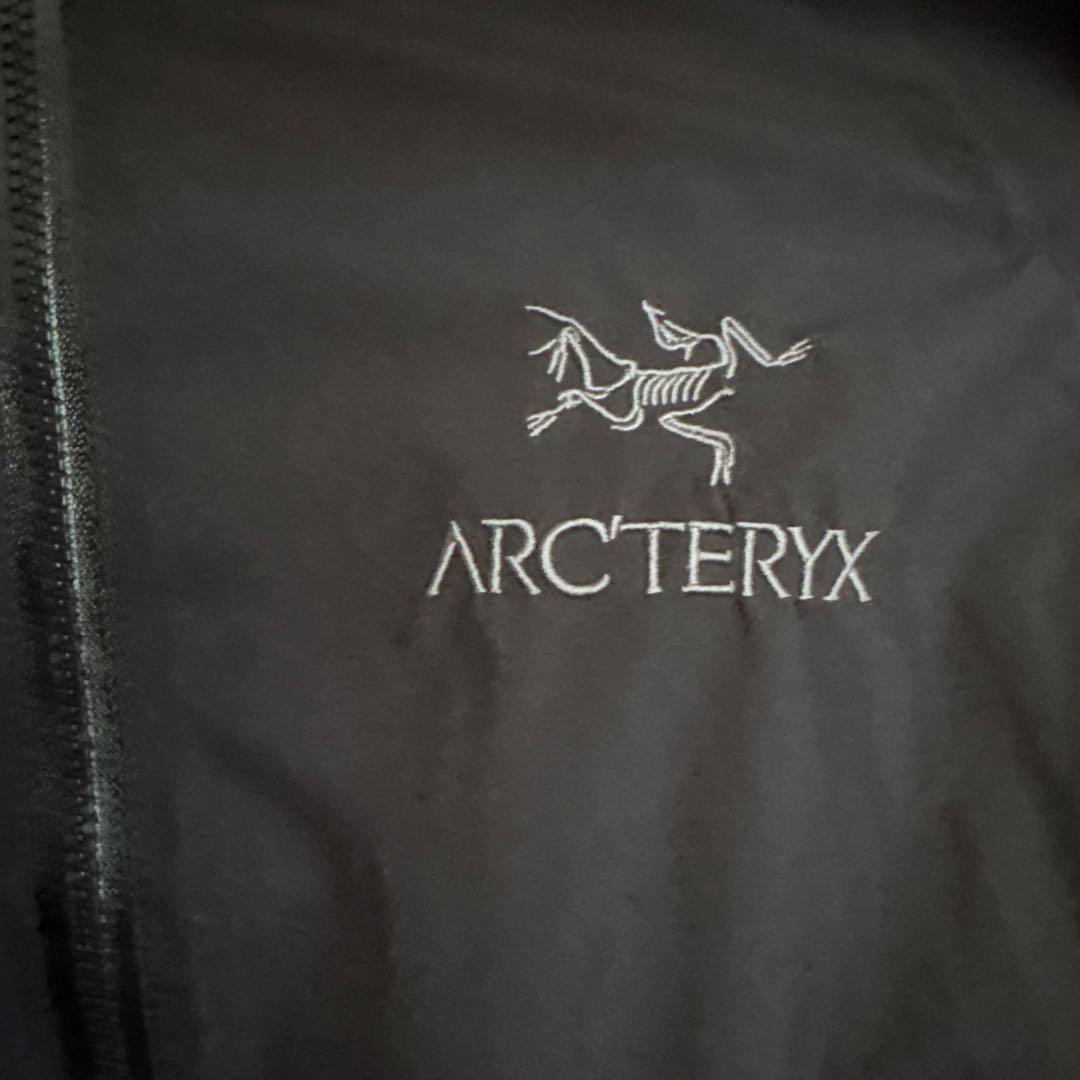 イ*ヨ様 ARC'TERYX アークテリクス カディンフーディ Lサイズ