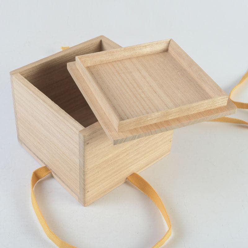 茶道具　楽焼　八事窯　五代　中村道年作　赤楽茶碗　共布共箱　V　9897