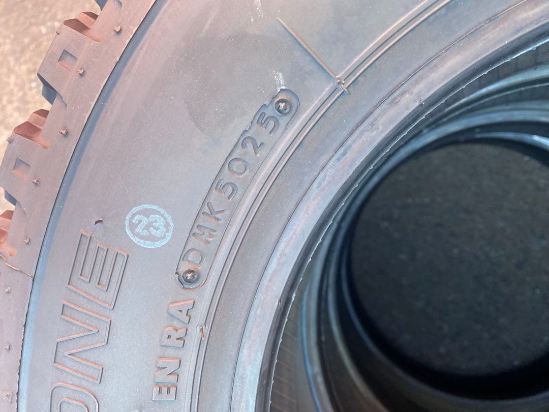 ブリヂストンRD-604 STEEL 145/80R12LT