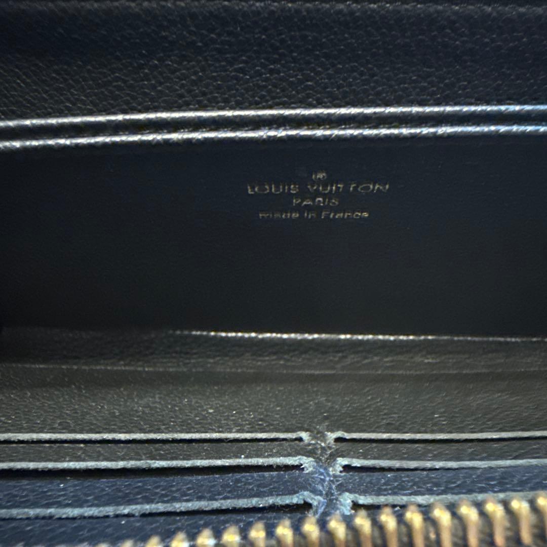 レザー長財布　LOUIS VUITTON ブラック