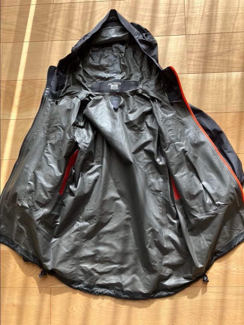 廃盤激レアマルチカラー ARC’TERYX Alpha SL Jacket S