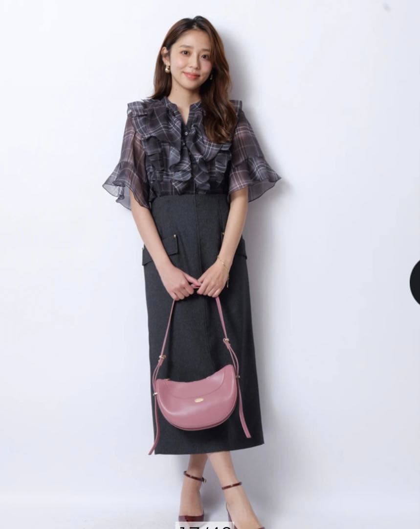 新品タグ付 JUSGLITTY シアーチェックブラウス ピンク M