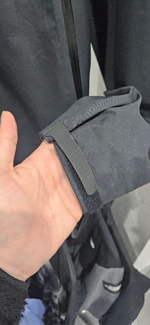 アークテリクス　ARC'TERYX　ベータジャケット　ブラック　M