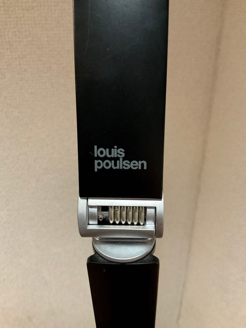 美品 ルイスポールセン Louis Poulsen NJPフロアランプ ブラック