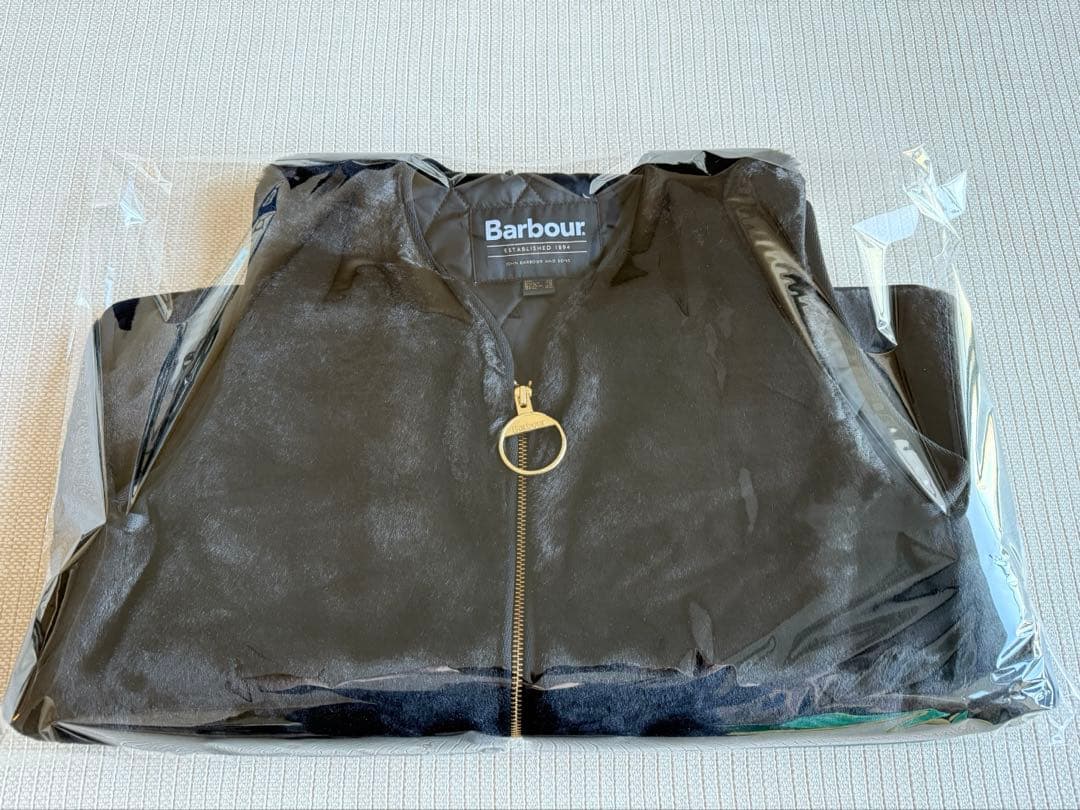 Barbour/バブアー KARIN FAUX FUR GILET