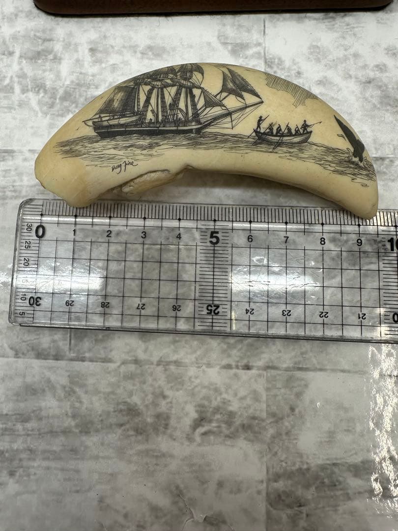 Doug Jine 船の彫刻 置物 84g