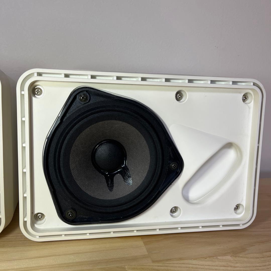 BOSE 111ADW コンパクトスピーカー ホワイト ②
