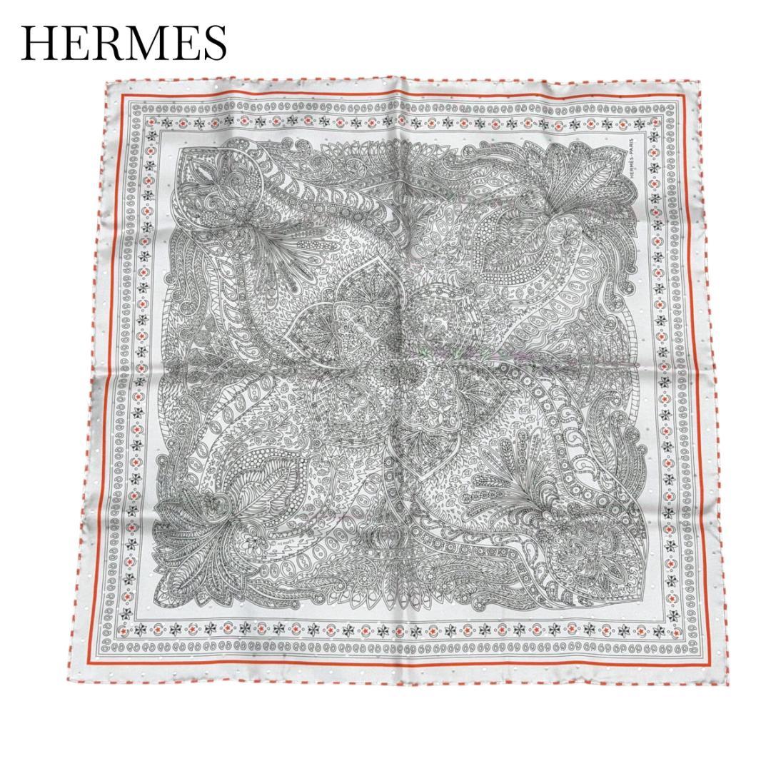 HERMES エルメス スカーフ カレ55 マハラニの庭 ドット刺繍