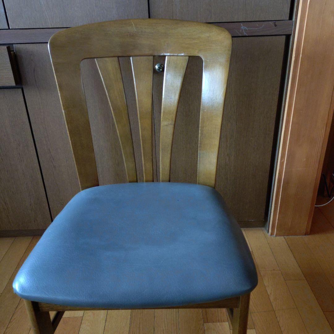 カリモク家具
