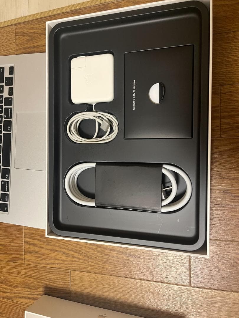 MacBook Pro MGX82J/A SSD256GB 付属品完備