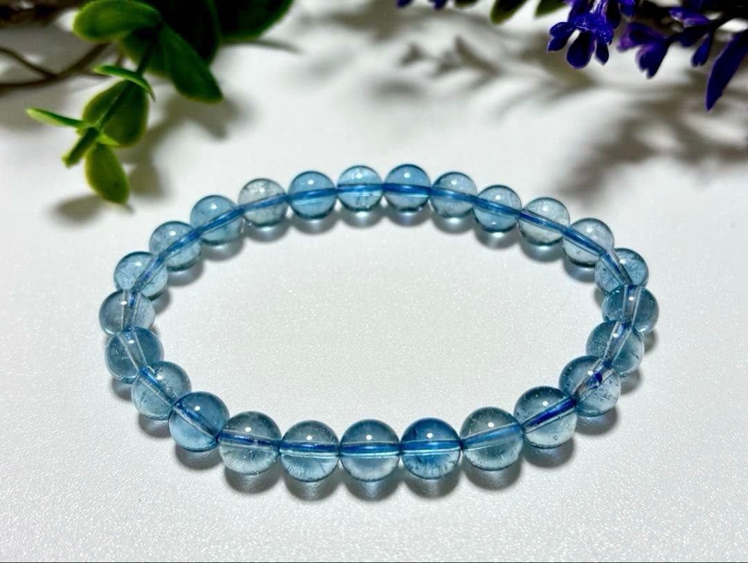 究極品質　秘蔵放出　輝く未来を象徴する蒼き守護石　ディープスカイブルートパーズ