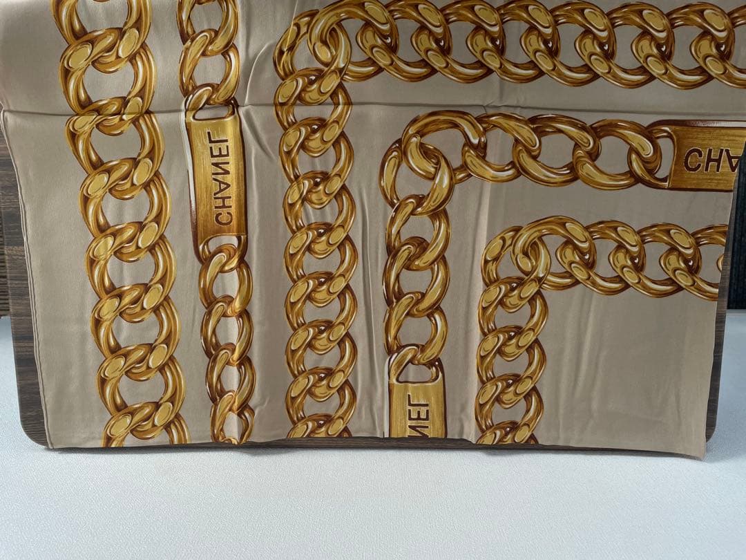 CHANEL シャネル スカーフ 超大判　チェーンスカーフ