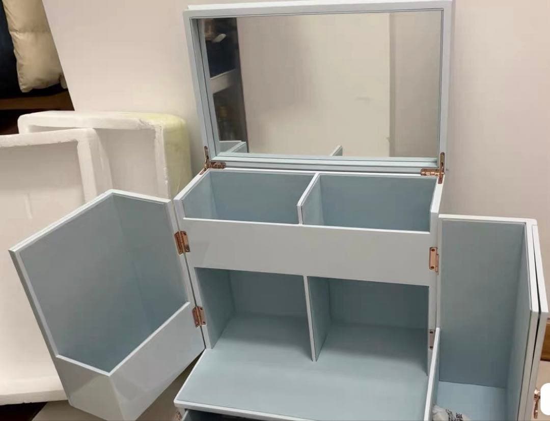 新品未開封　フラワーノーズ/バタフライクラウドカラー(本体のみ)