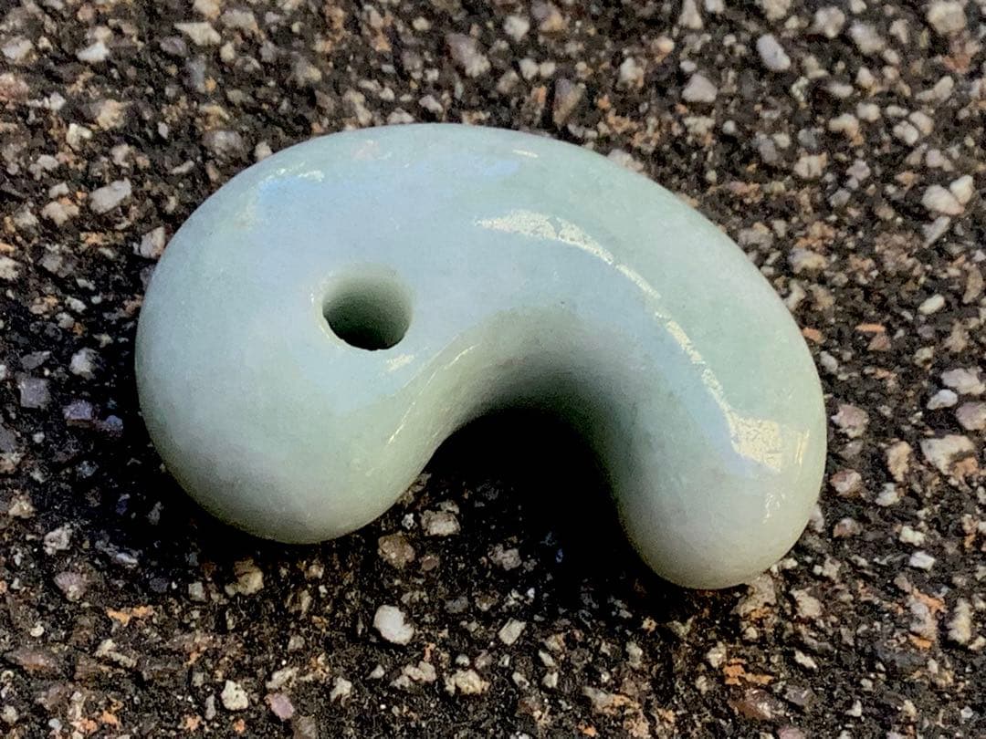 ✳神からのパワー宿る縁起物を‼️糸魚川翡翠ジェダイト　本物の勾玉　機械鑑定鑑別書付