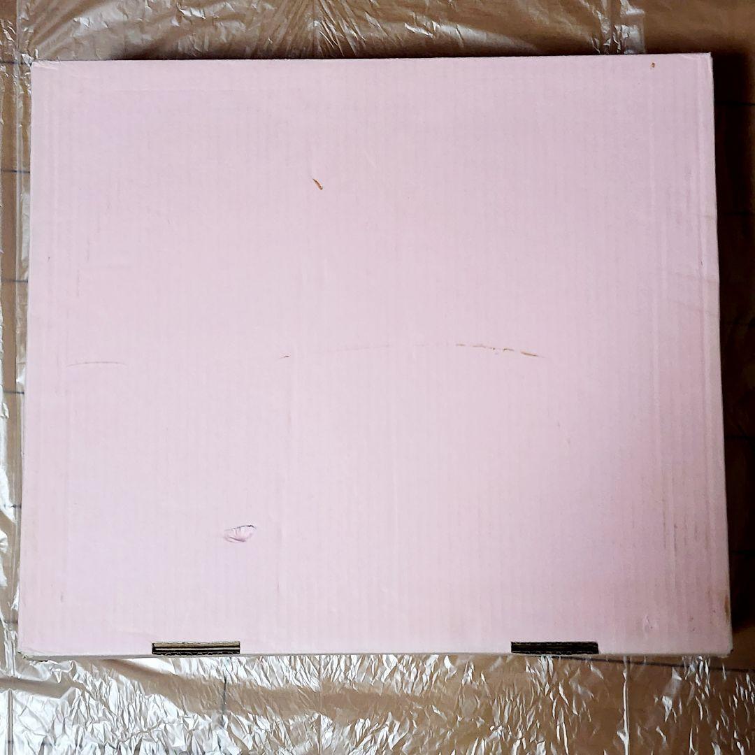 【中古品】はろうきてぃ 吉徳 雛 段飾り 1999年度 紅梅模様桃山屏風