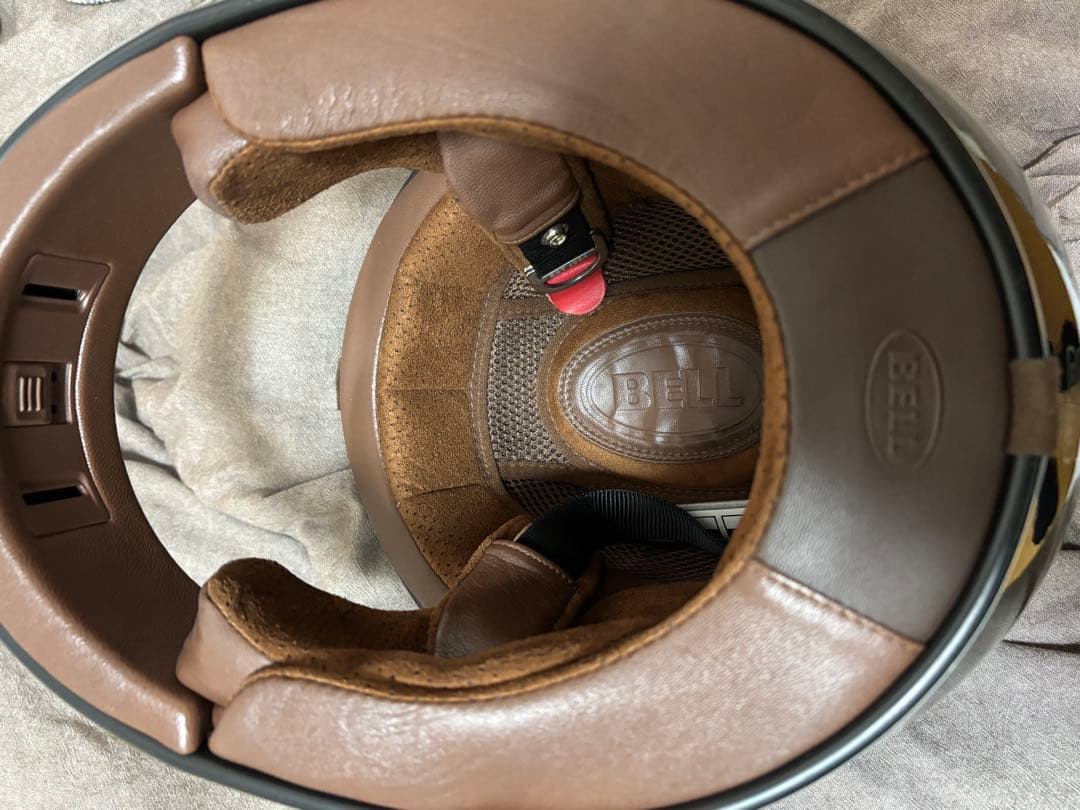 Bell Bullitt ベル ブリット グロスブラック Lサイズ