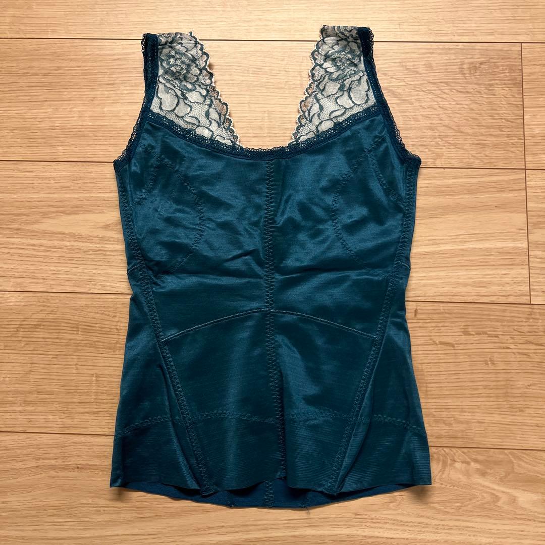 あゆさん専用！ラヴィエール　補正下着　株式会社ナウ　ヴェールブルー　上下セット