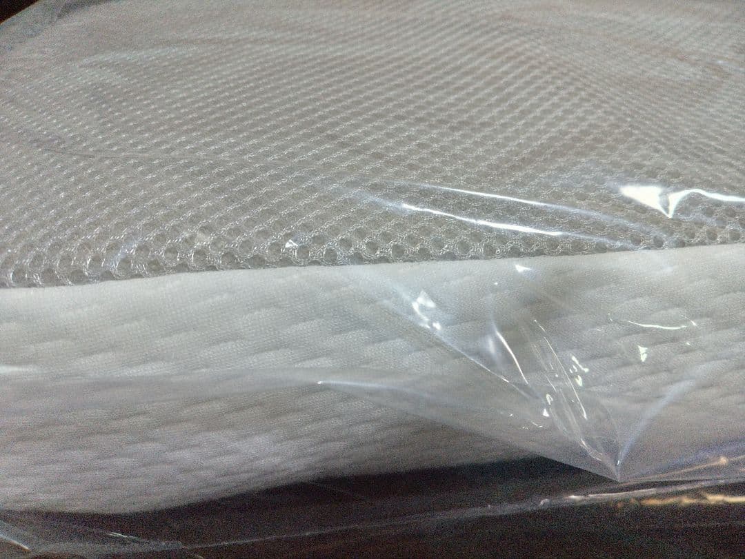 新品未使用 NERUSIA ジェル枕 寝具専門店が作る枕 究極の寝返り体験