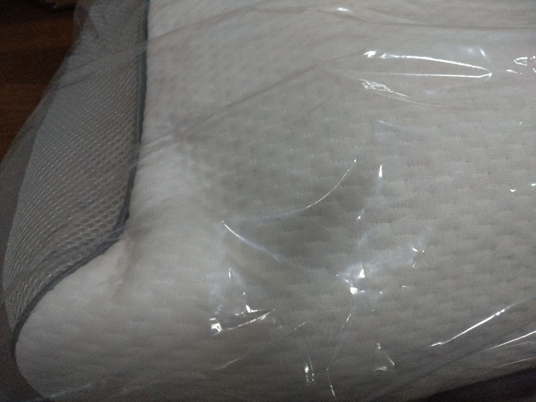 新品未使用 NERUSIA ジェル枕 寝具専門店が作る枕 究極の寝返り体験