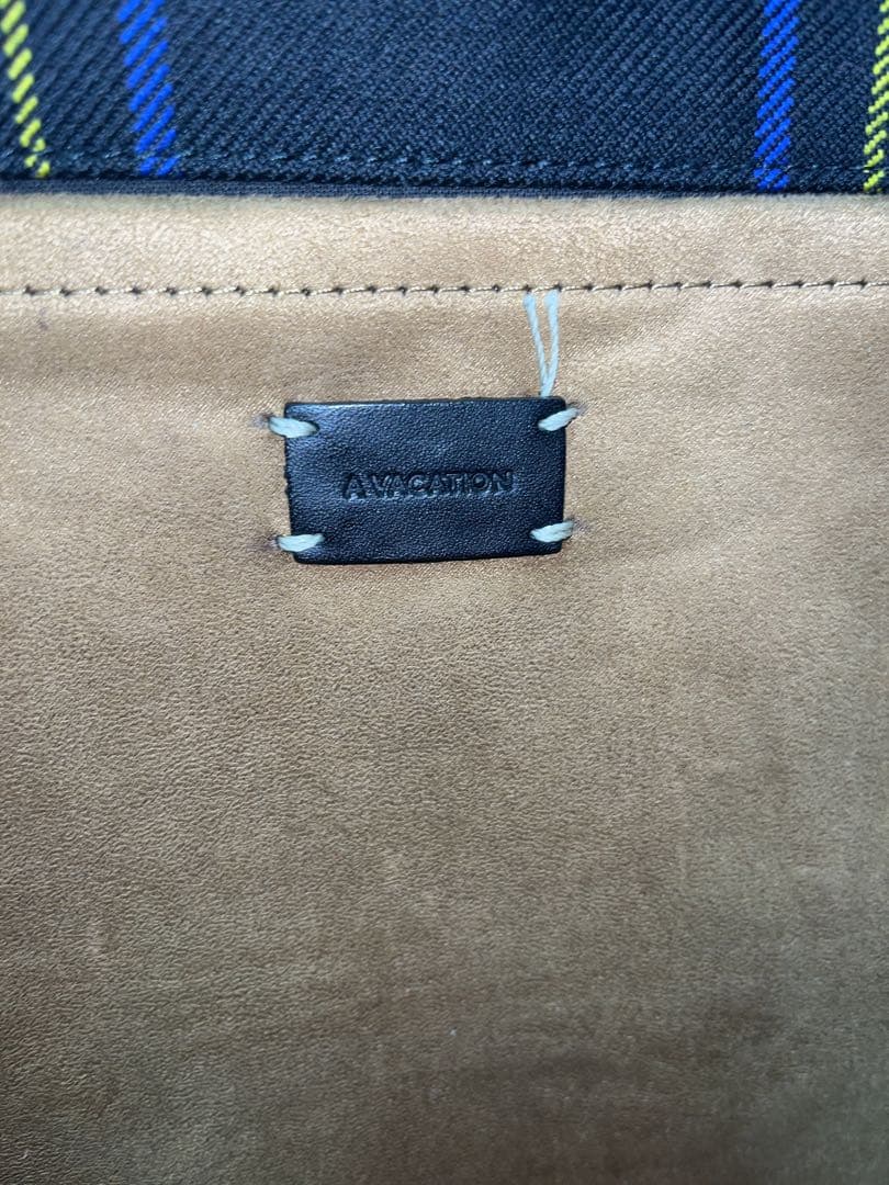 A VACATION VAST トートブラックスチュアート