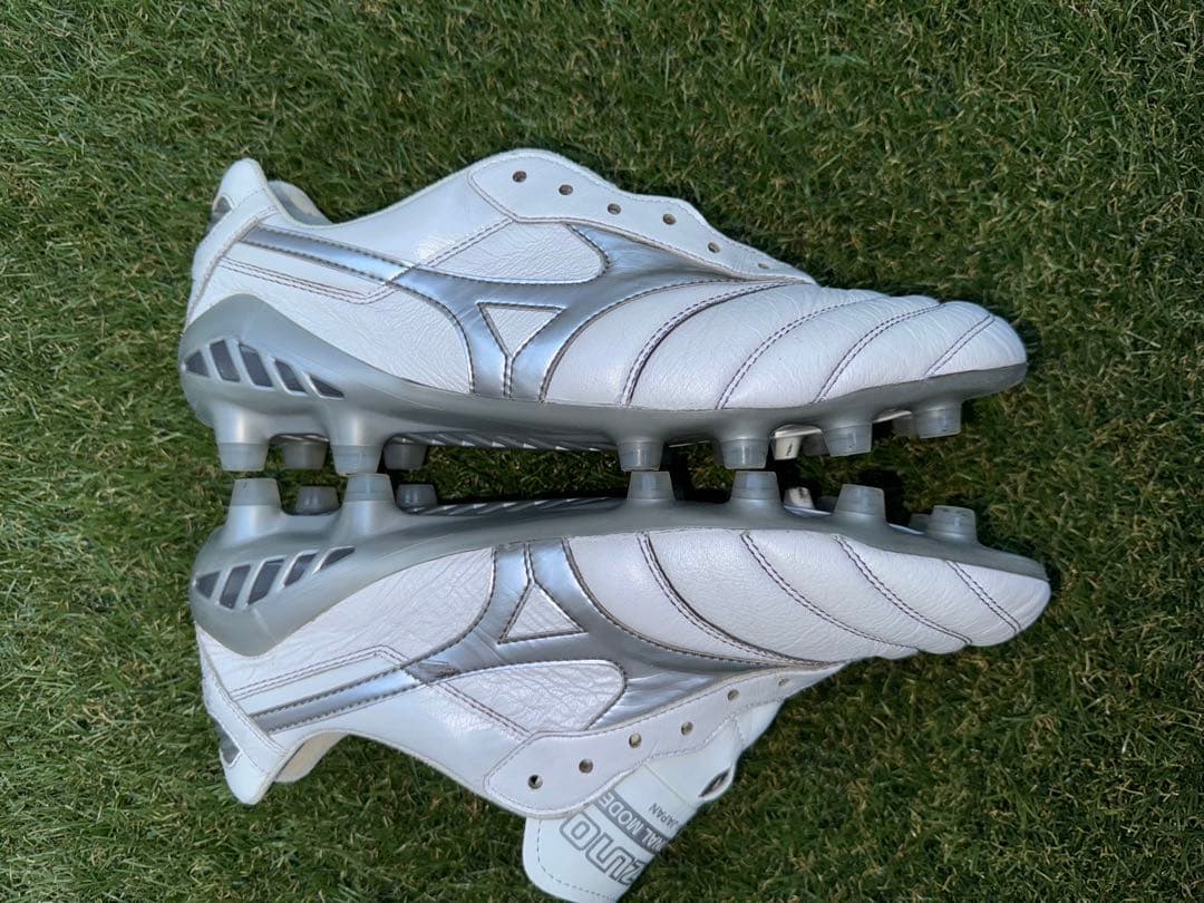ミズノ モレリアDNA JAPAN 25.5cm ホワイト×シルバー