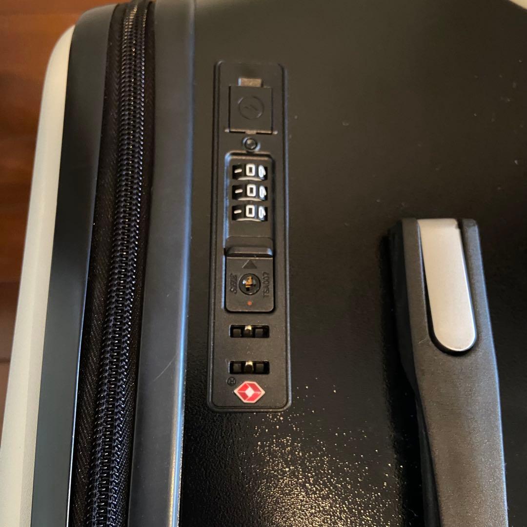 k*n様 美品 Dudode 子供用スーツケース乗れる キッズ キャリーケース