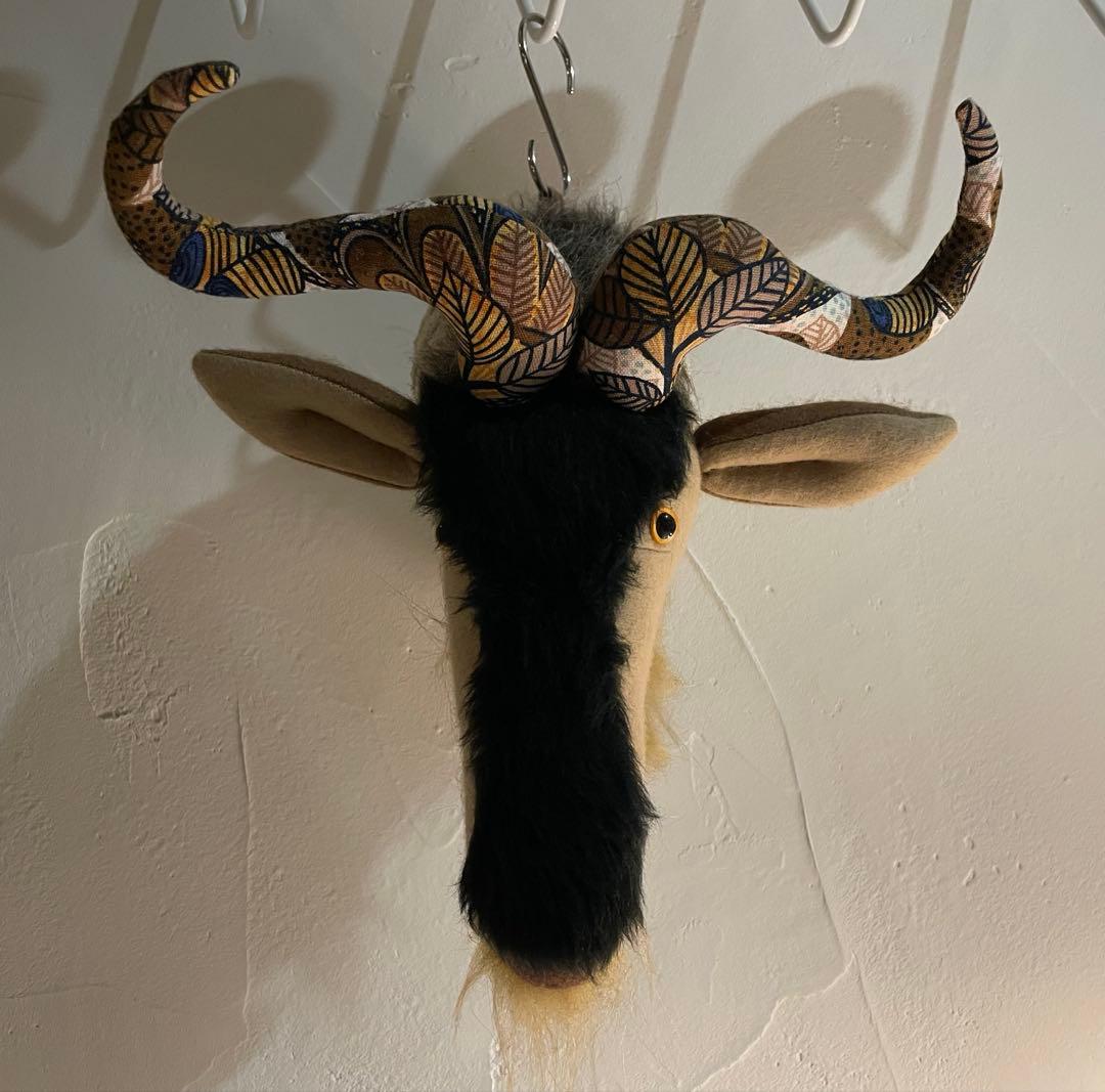 動物の壁飾りANIMAL TROPHY Gnu (S.size) アフリカ柄