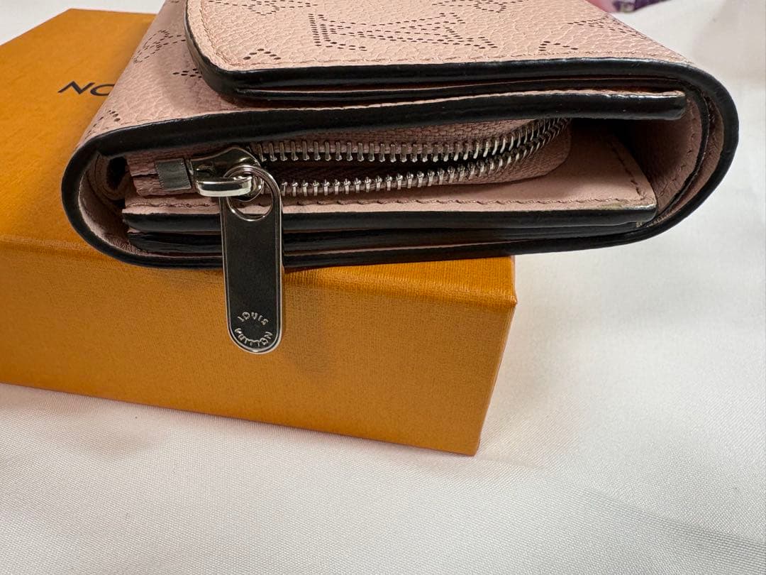 【期間限定お値下げ中】LOUIS VUITTON 二つ折り財布　ピンク