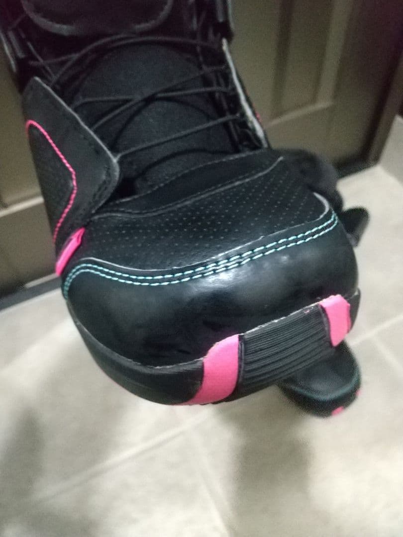 美品 SALOMON 24cm スノーボードブーツ