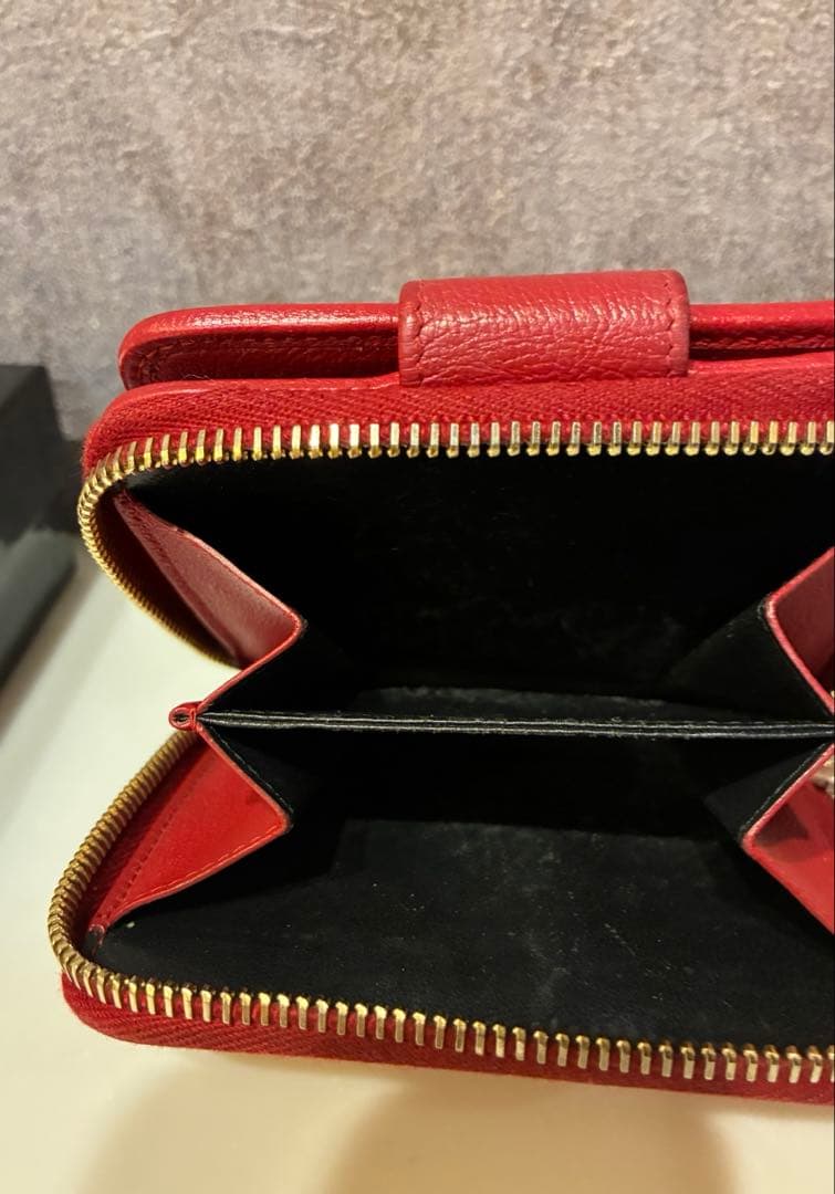 ❤️Yves Saint Laurent 二つ折り財布 レッド❤️