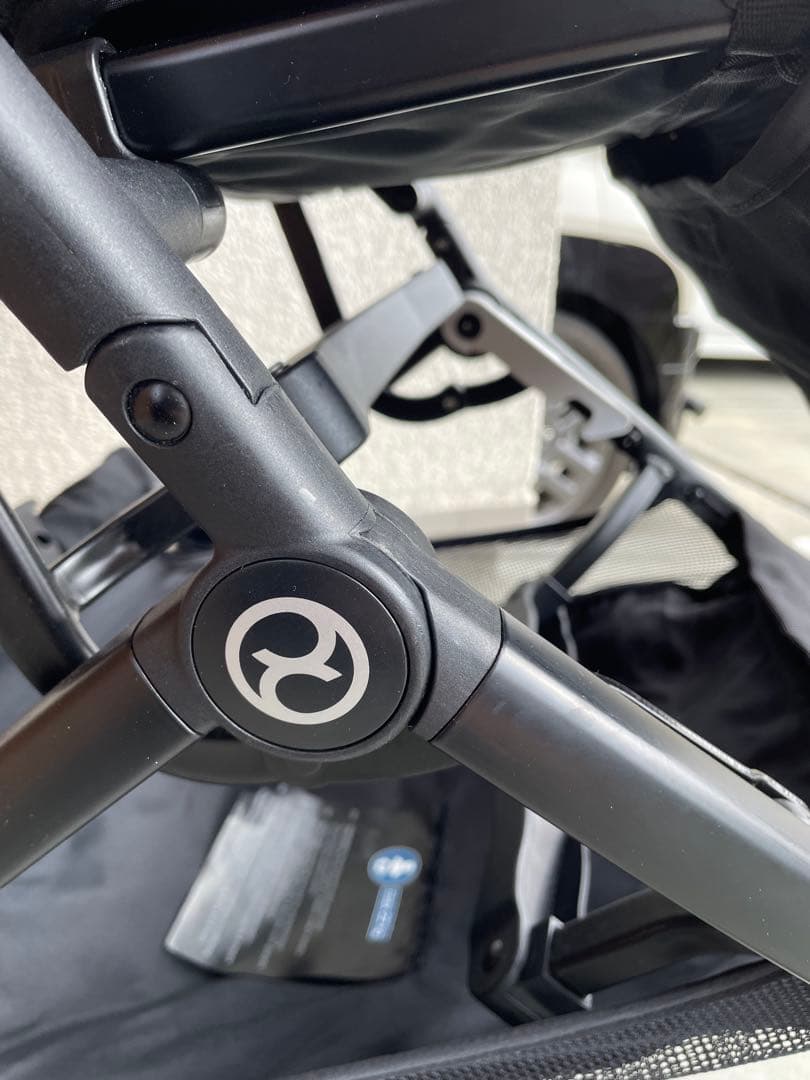 cybex サイベックス ベビーカーリベル　純正バンパー付　送料込⭐︎⭐︎⭐︎