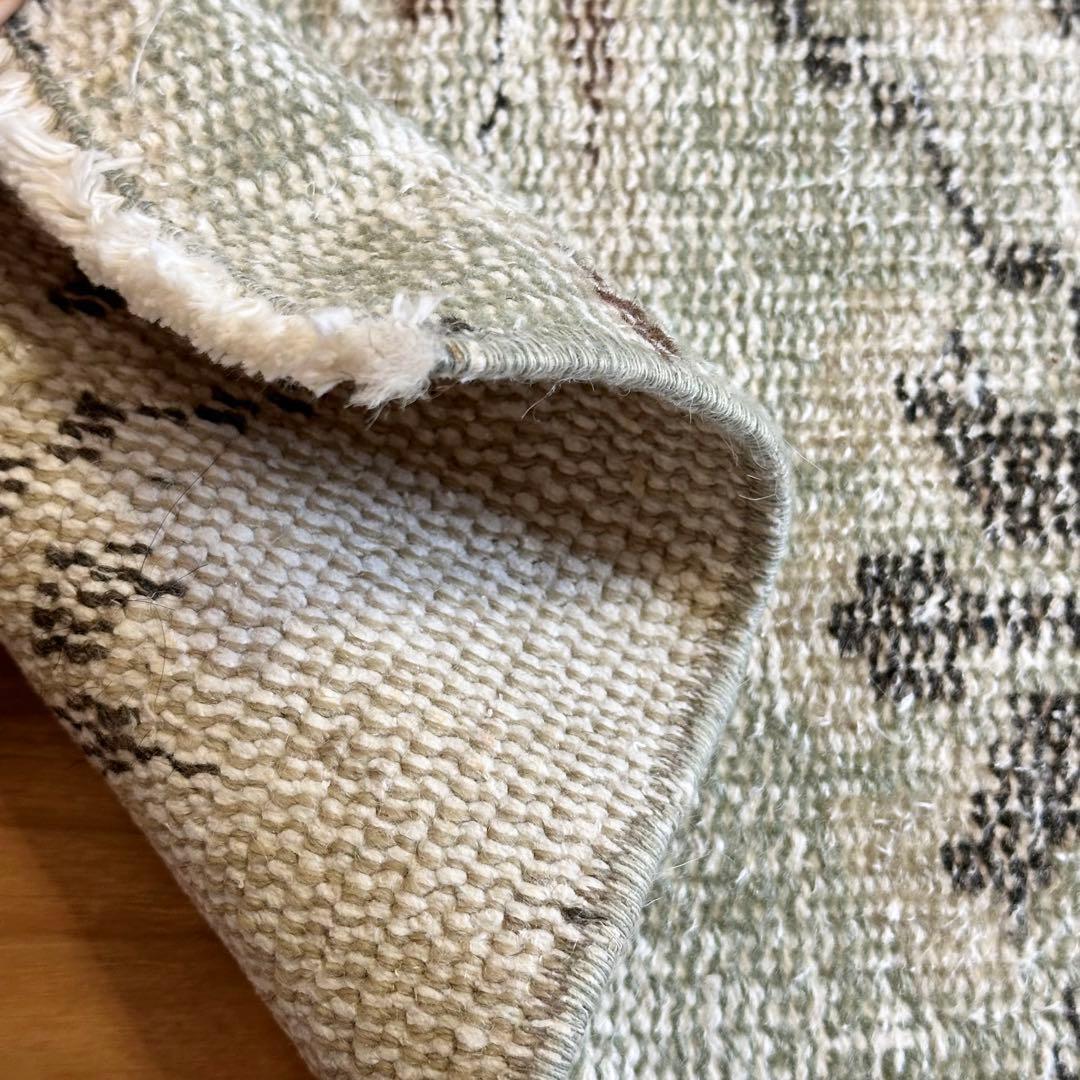 トルコ製ヴィンテージラグ 135×205 ペールグリーン ボタニカル