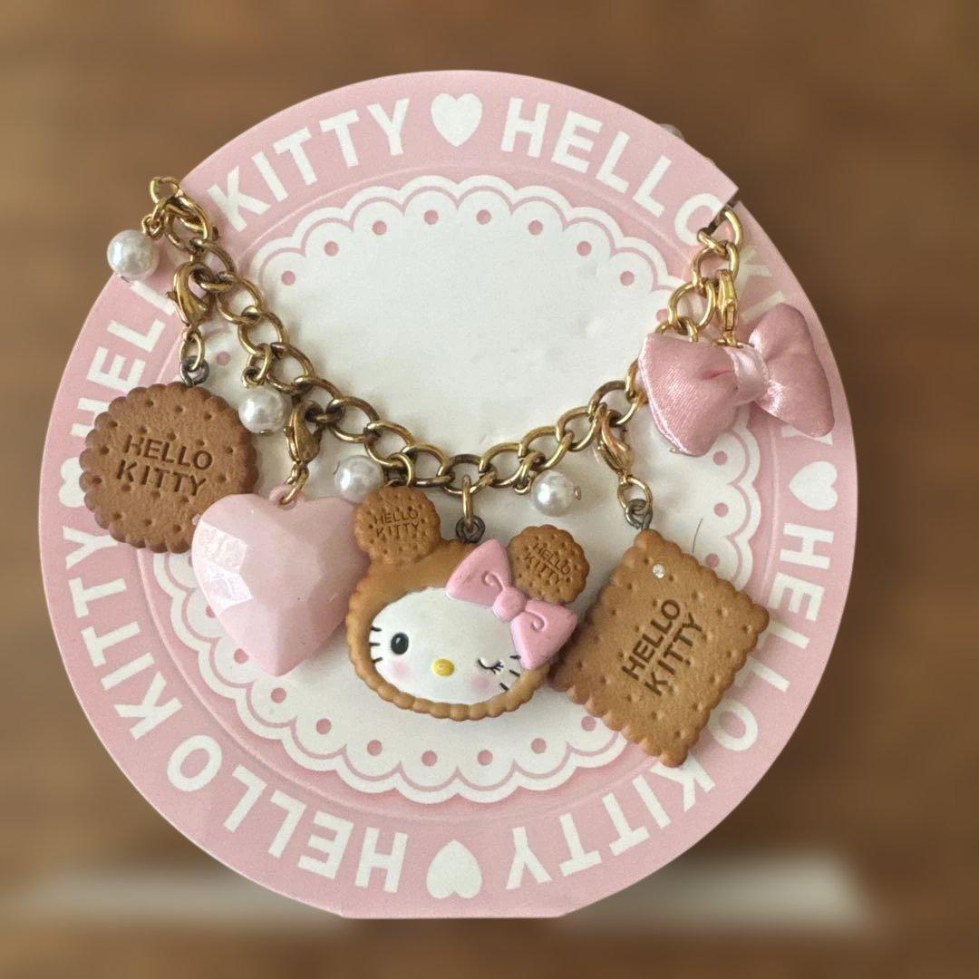 ハローキティ ブレスレット　チャーム付き