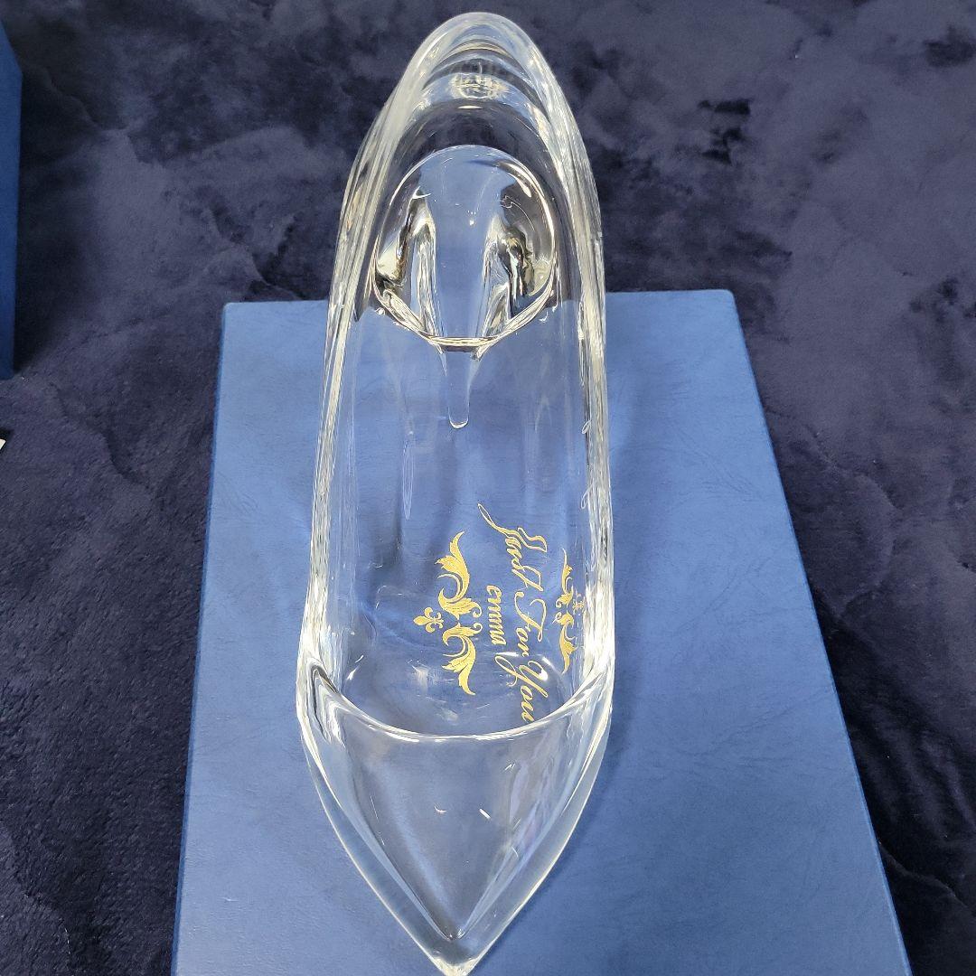 ガラスの靴　エマ