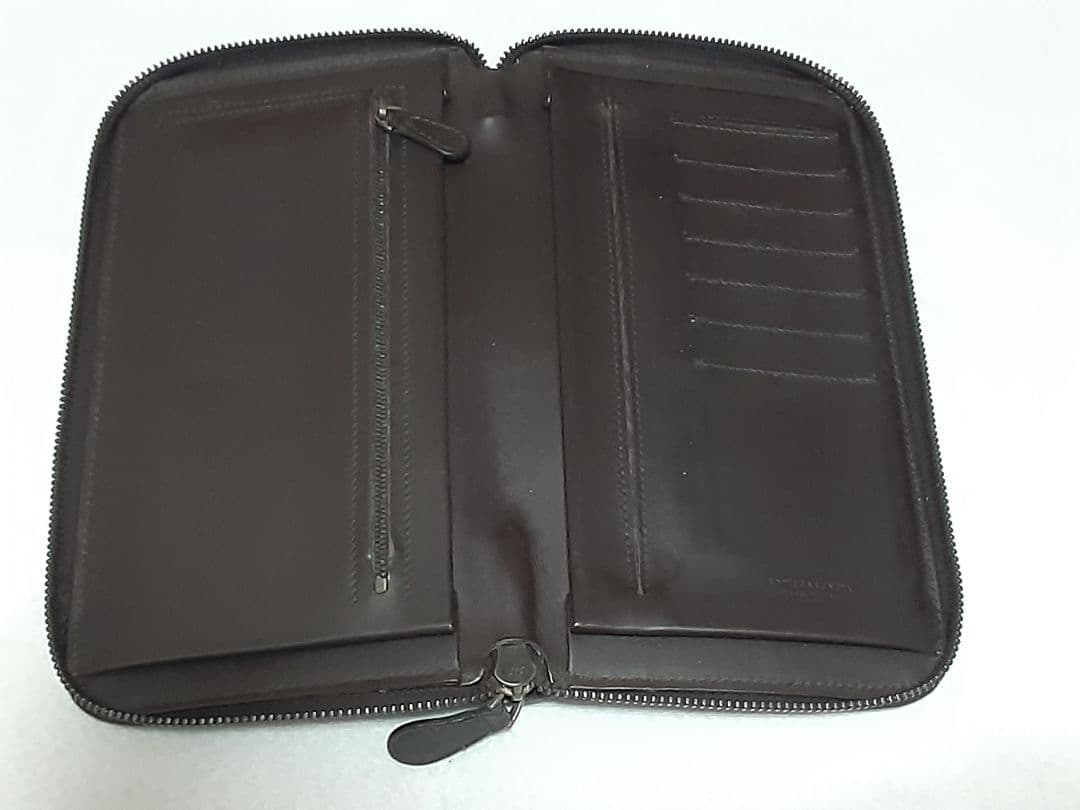 ボッテガヴェネタ　BOTTEGA VENETA　長財布　ラウンドファスナー
