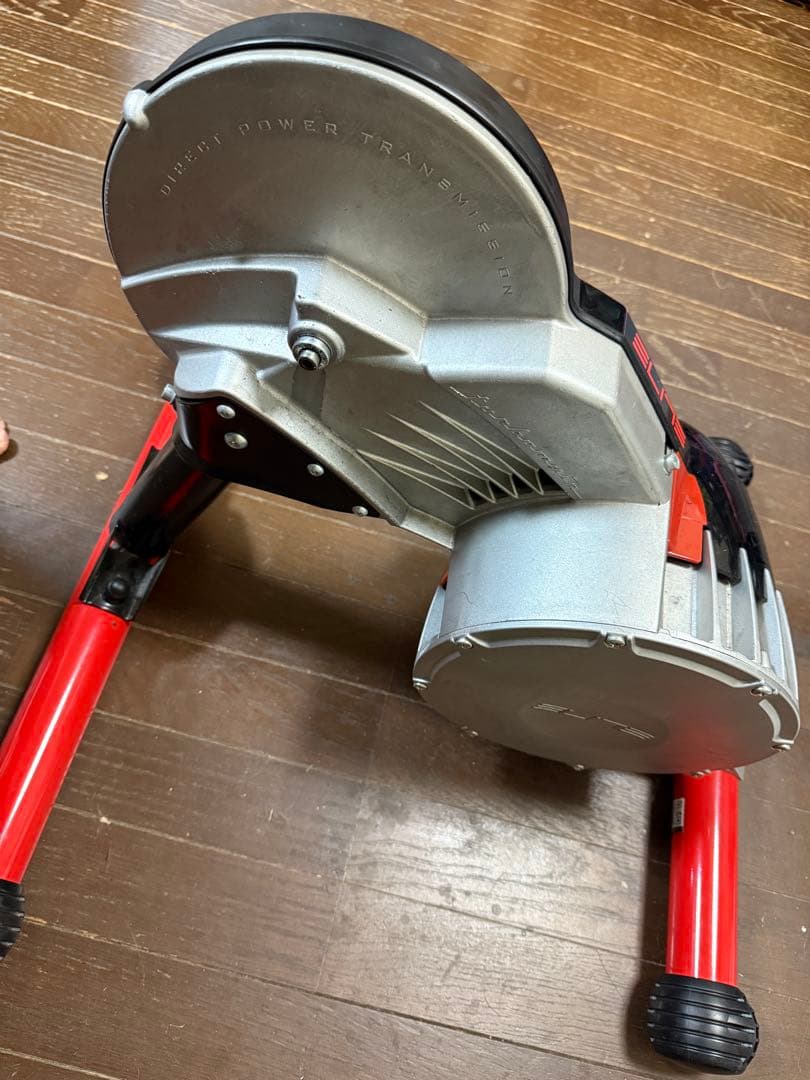 ELITE Turbo Muin トレーニングローラー
