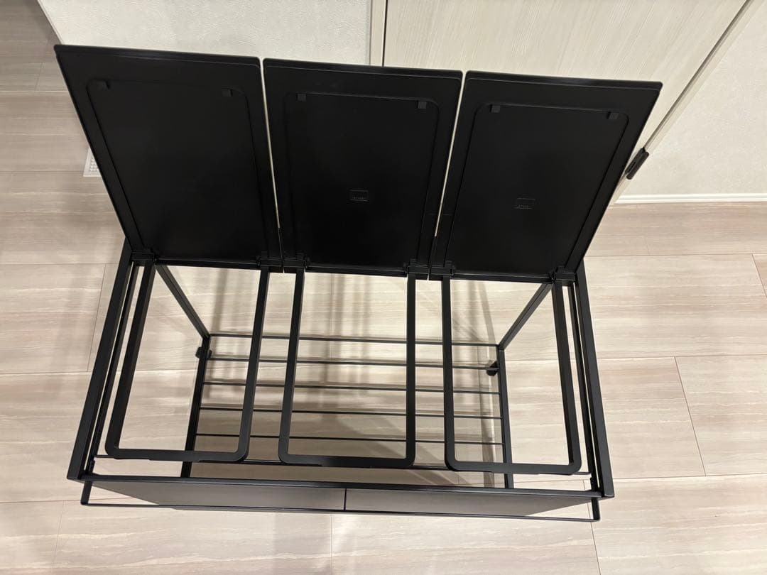 ブラック 分別ゴミ箱 3つの蓋付き