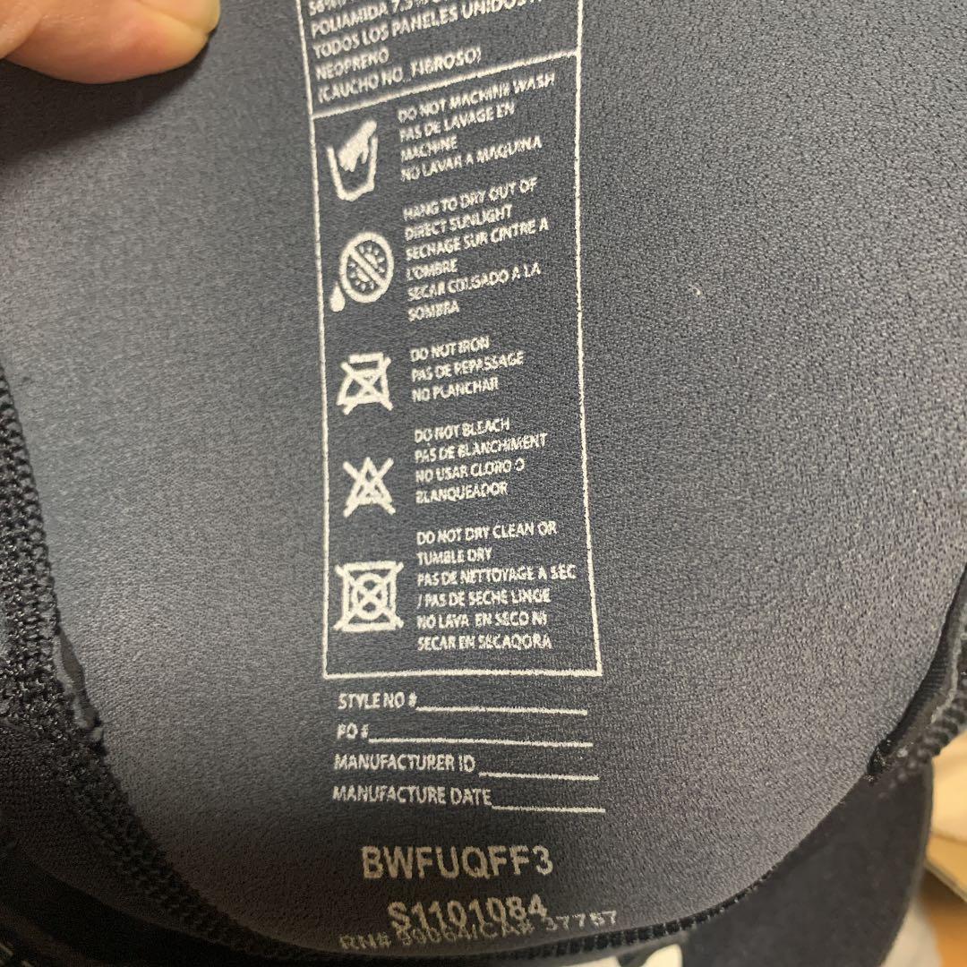 billabong ウェットスーツ　子供用