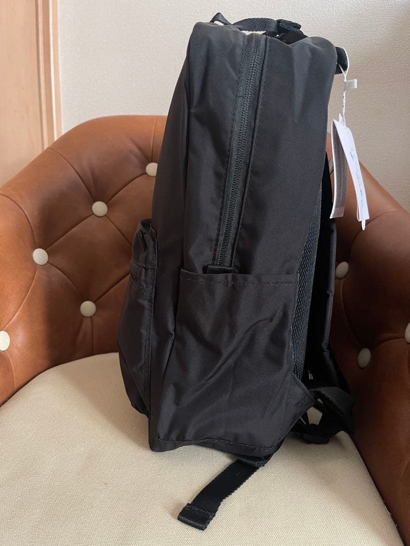 アニエスベー ロゴ ナイロンリュック ブラック 新品未使用❣