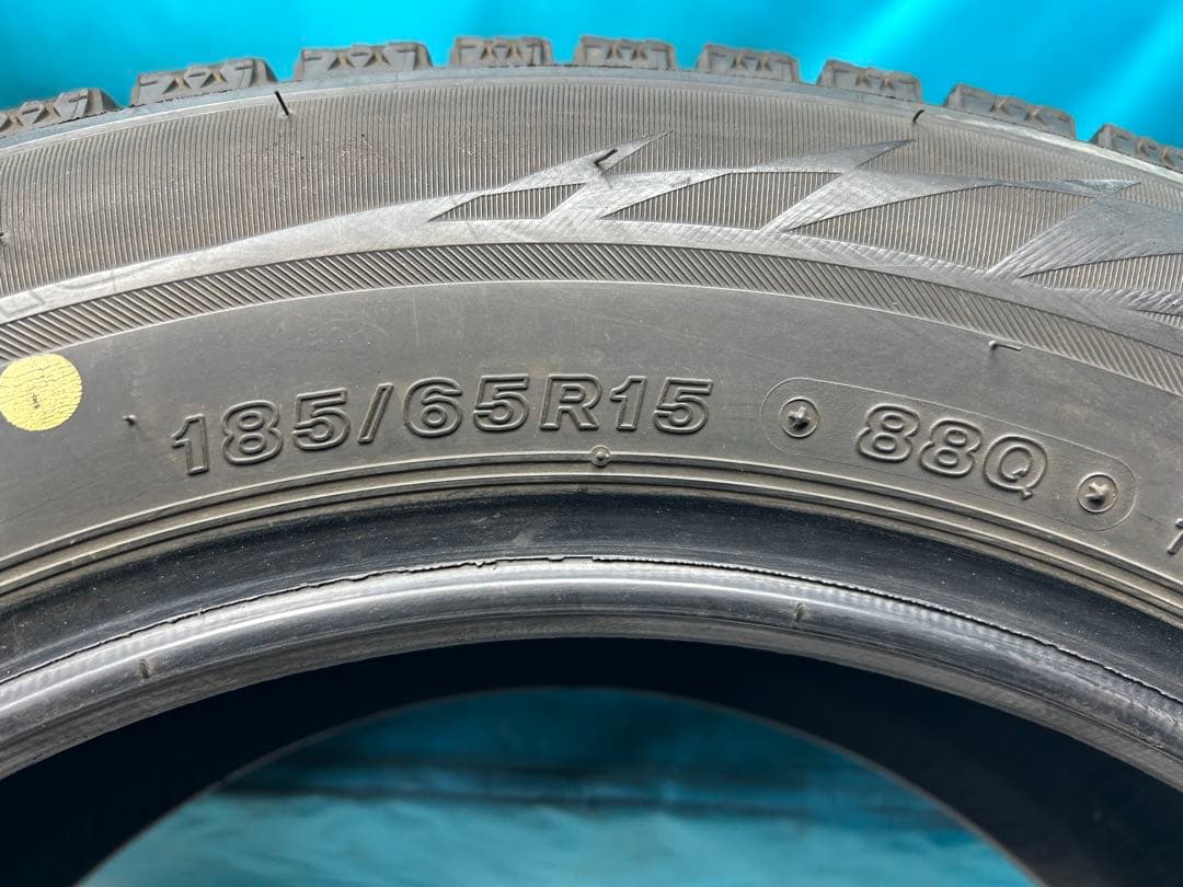 ①2021年製185/65R15バリ山！中古スタッドレスタイヤ2本セット