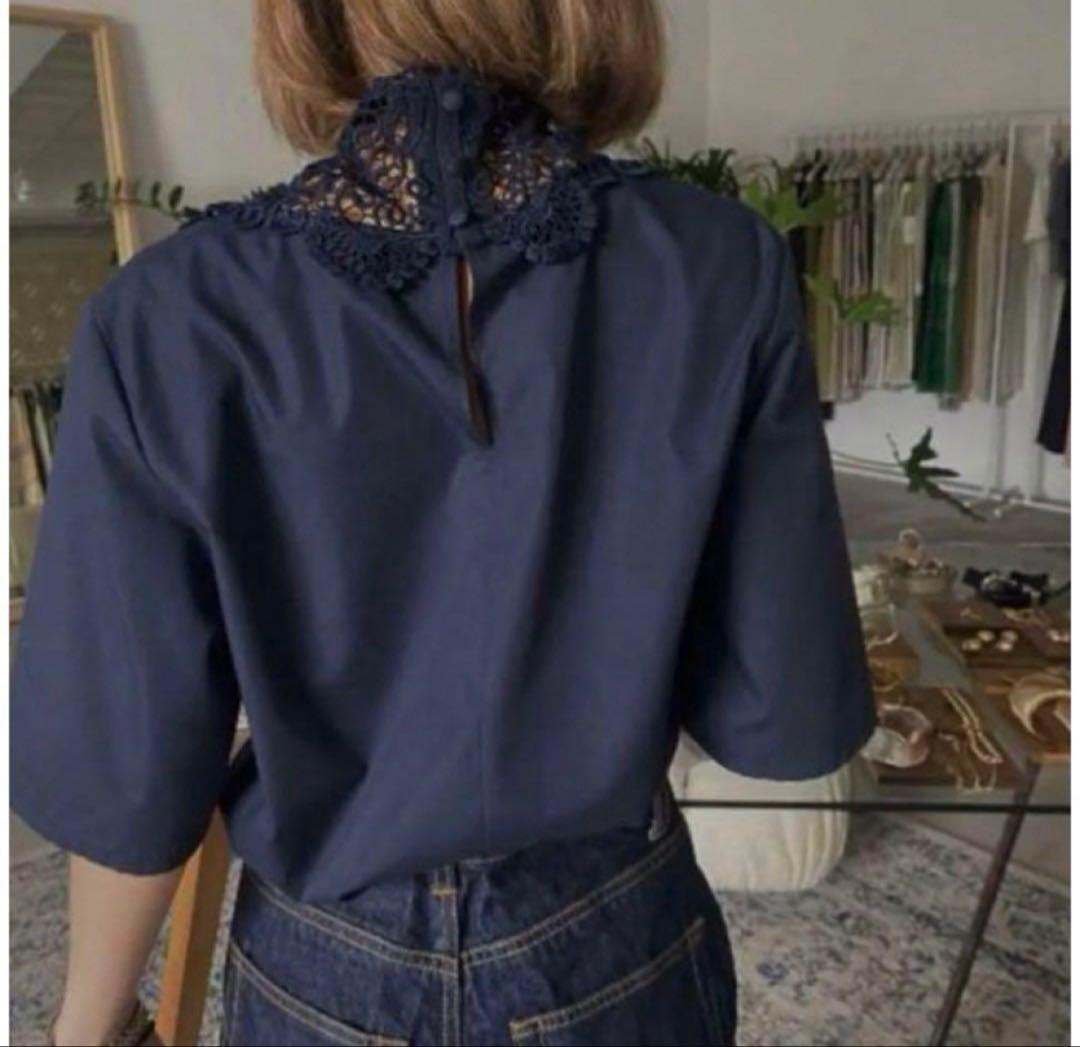 Ameri VINTAGE＊MEDI LACE NECK BLOUSE
