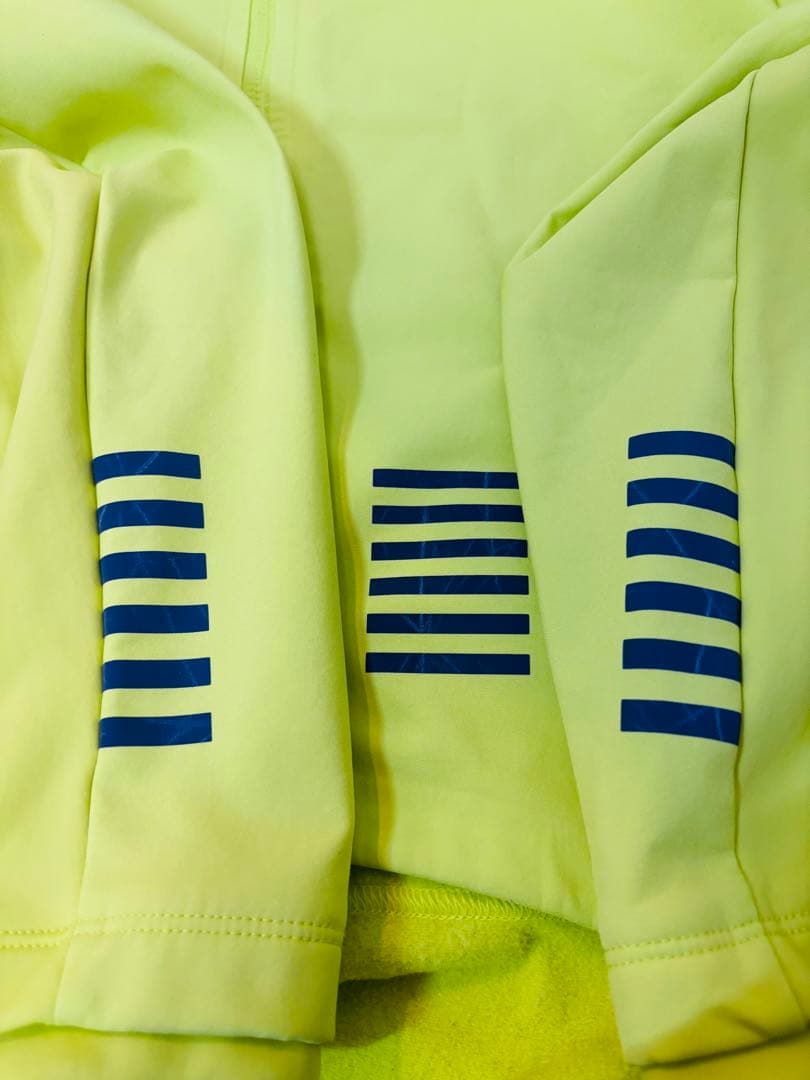 Rapha プロチーム ウィンタートレーニングジャケット Mサイズ 美品