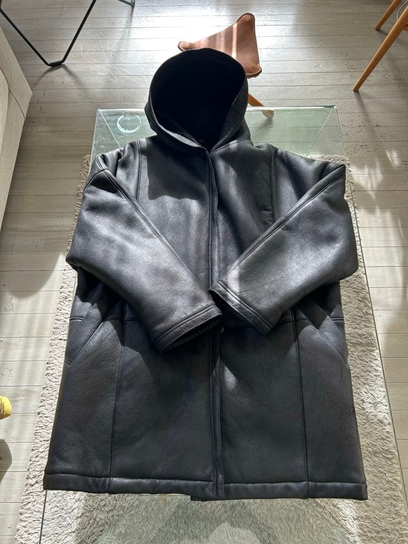 ムートンコート