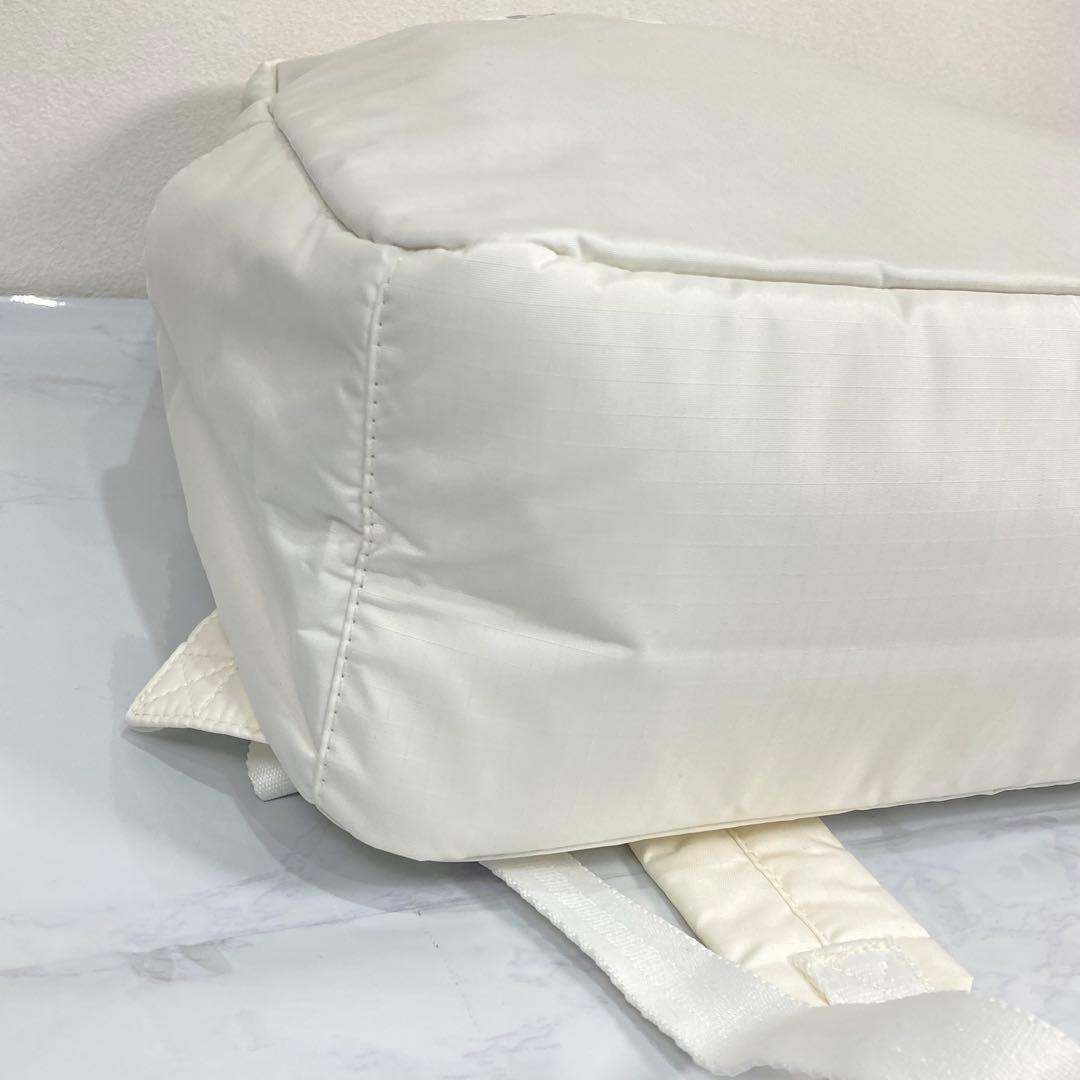 美品　レスポートサック DAILY BACKPACKメレンゲ　リュック　大容量