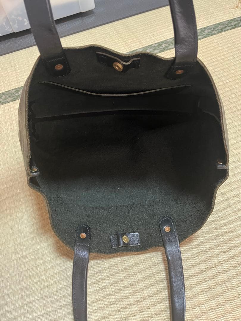 黒レザートートバッグ　SLOW×BEAMS