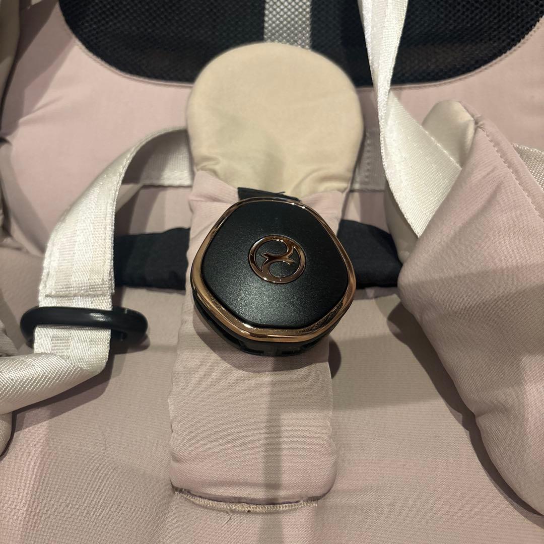 Cybex COYA サイベックス コヤ コージーベージュ　ローズゴールド